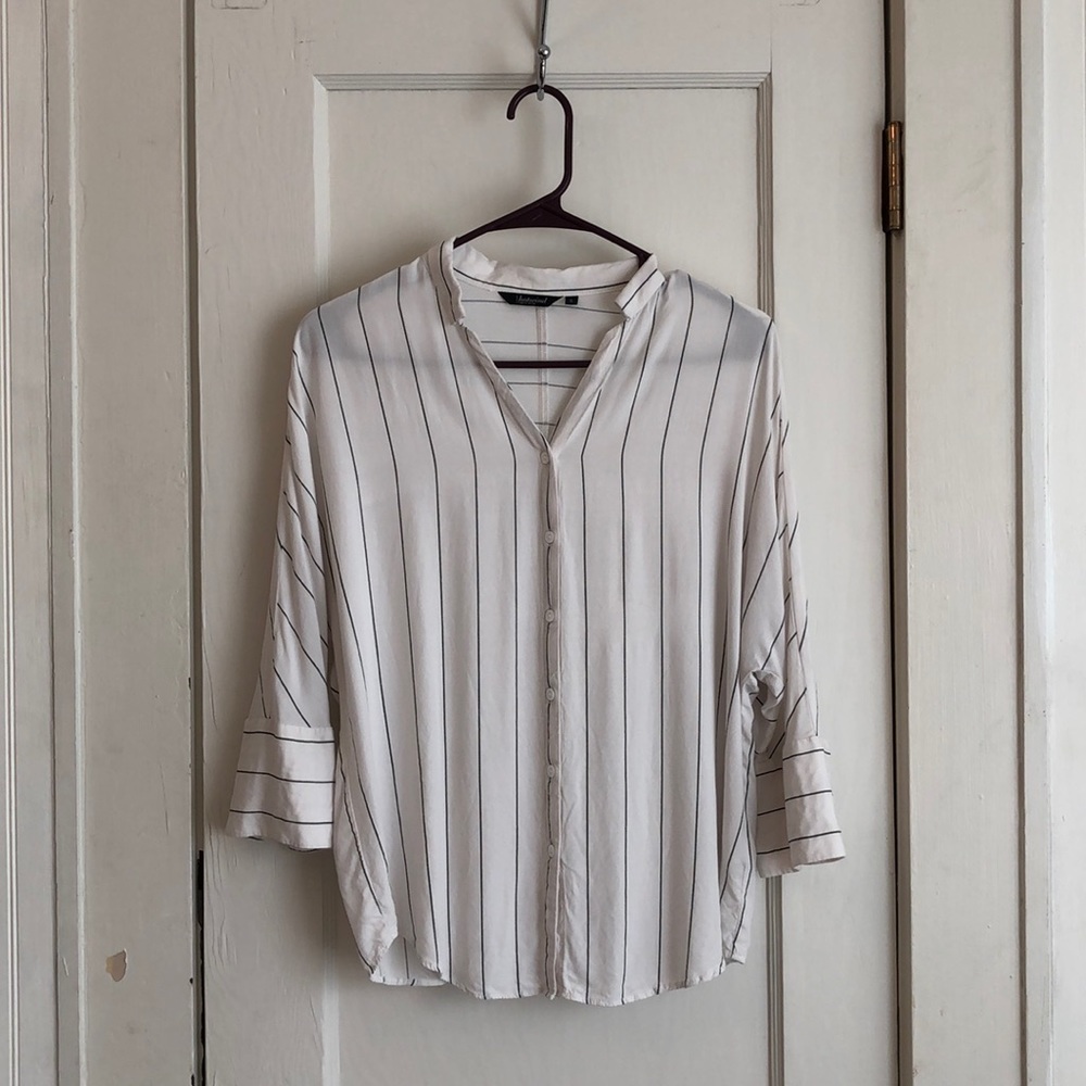 Soft flowy white shirt with stripes for office.